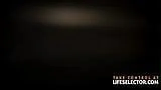 Glücklicher Räuber hat zwei heisse europäische Babes