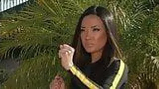 Asiatische Lesben ficken Arsch und Muschi