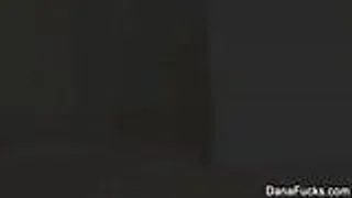 Sexy Dana nimmt ihn in den Arsch